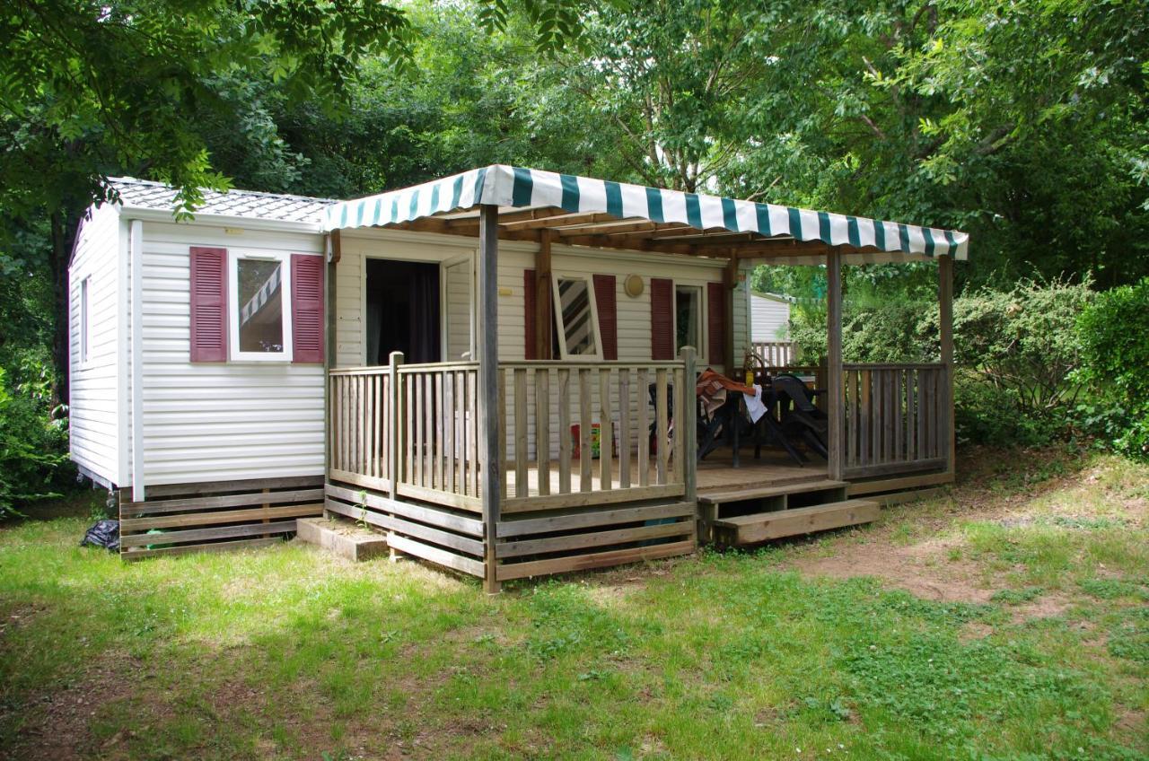 Hotel Camping La Bergerie La Chapelle-Achard Exterior foto